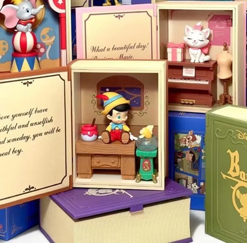 Disney Figure Box Classic Fairy Tale Series Figurine Box Apribile Book Design Garage Kit Toy Desktop Decoration Regali Per Bambini