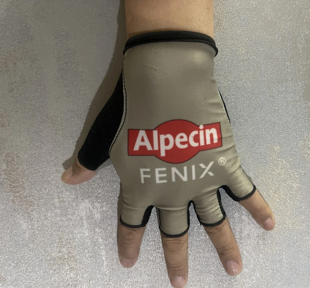 2022 Alpecin Fenix Team Italia One Pair Half Finger Cycling Jersey Guanti Mtb Road Mountain Bike Guanti In Gel Per Bicicletta