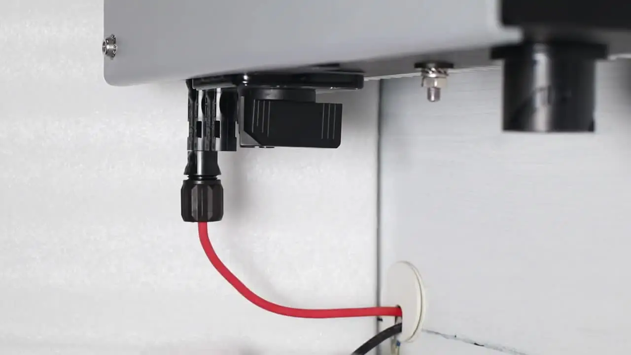 Deye 3.6Kw 5Kw 8Kw Hybrid Inverter 8 Kw Hybrid Grid Tie Inverter Hybrid Inverter 8000W
