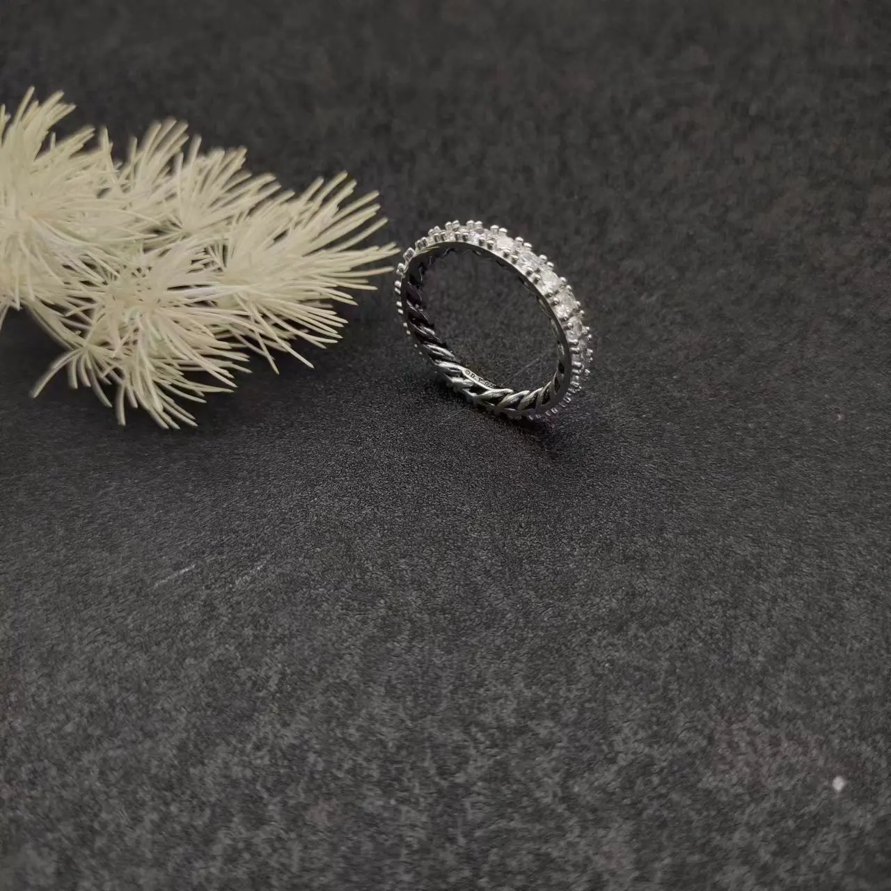 Dy Classic Eternal Love Rings Cable Collectible Twisted Line White Stone Stack In Argento Sterling Con Pavé Diamonds