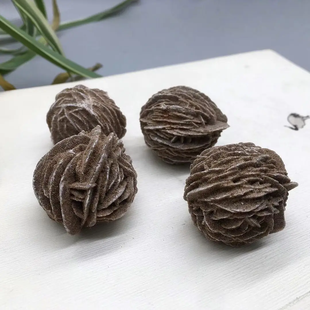 4-5 Pz 150G Desert Rose Selenite Stone Cristallo Di Quarzo Naturale Reiki Healing Gem Campione Minerale Adenium Obesum Home Decor Regali