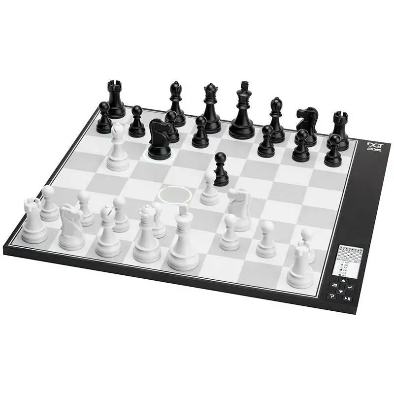 Dgt Centaur È Il Computer Per Scacchi Intelligente E Adattabile. Elo 2900 Fide