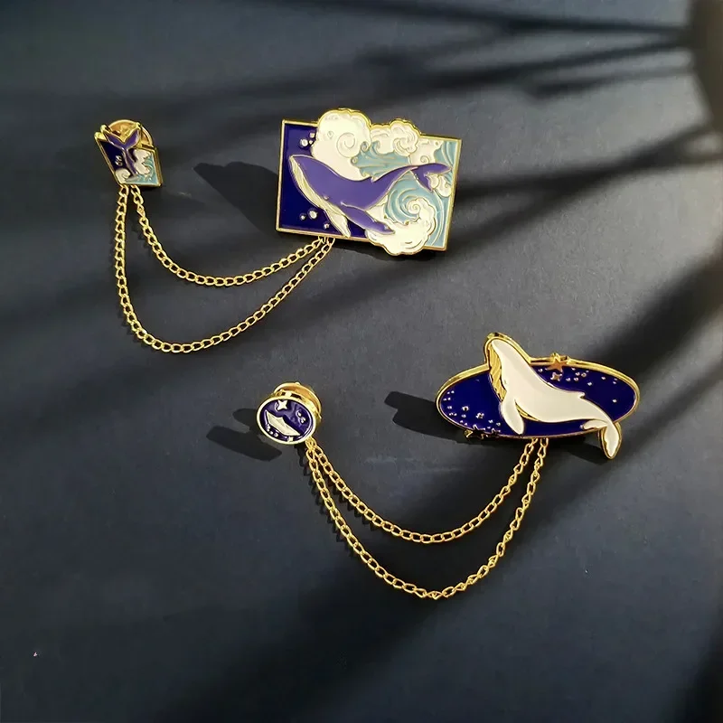 White Crane Whale Red Sun Chain Spille Smaltate Spille Fantasia Orientale Distintivi Per Zaino Con Risvolto Regalo Di Gioielli Per Cartoni Animati Per