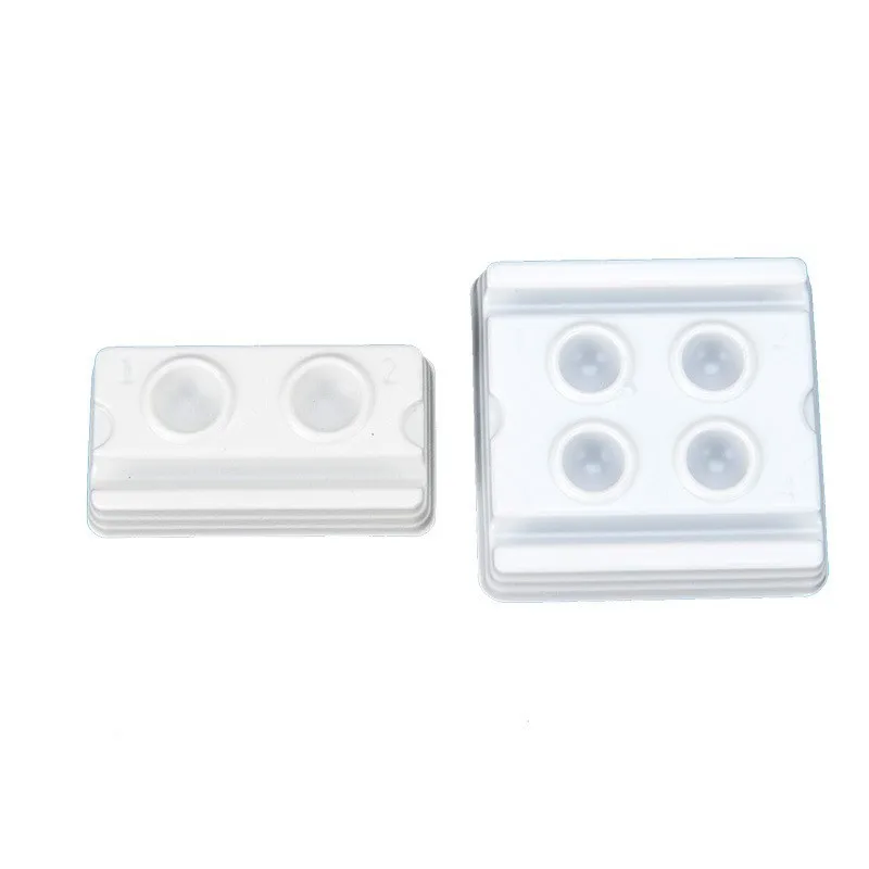 200Pcs 2/4 Fori Vassoi Per Pozzetti Di Miscelazione Dentale Fornitura Dentale Adesivo Composito Vassoi Di Erogazione In Plastica Monouso Per Miscelazi
