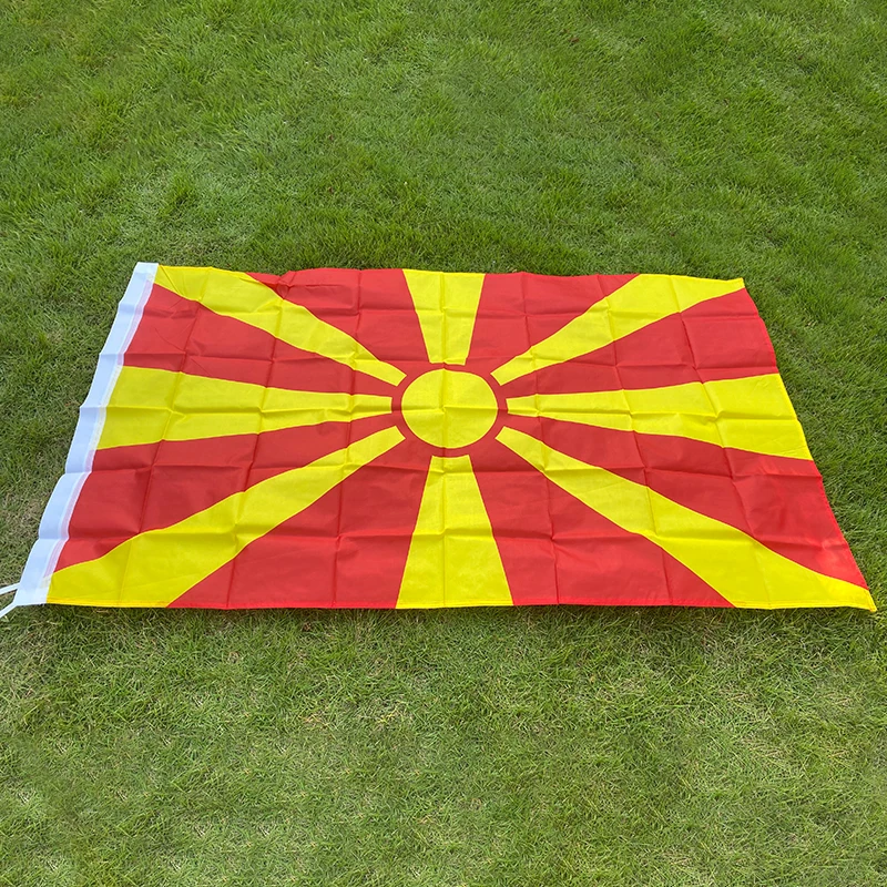 Aerxemrbrae Flag150X90Cm Bandiera Della Macedonia Poliestere Doppio Lato Stampato Bandiera Nazionale Della Macedonia Banner Per La Decorazione