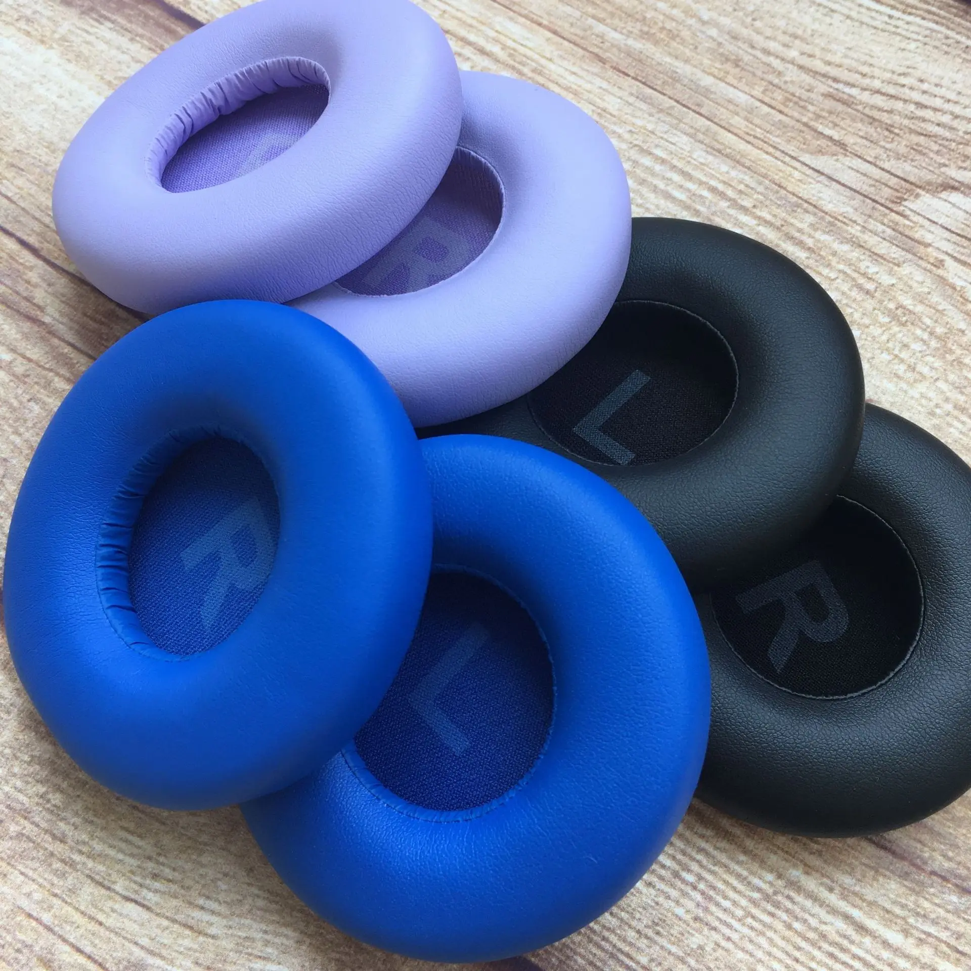 Cuscinetti Auricolari Di Ricambio Per Jabra Revo Comodi Cuscinetti Auricolari In Pelle Morbida Per Jabra Revo Cuffie Senza Fili D-70Mm