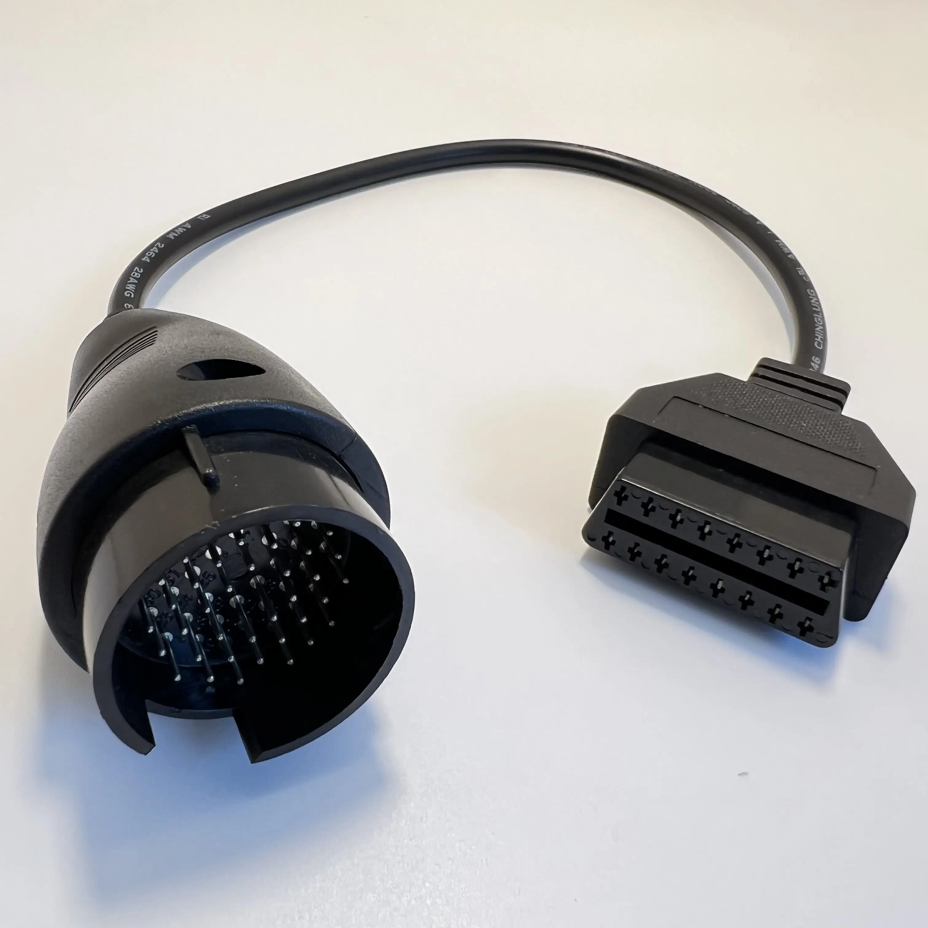 Adattatore Diagnostico Mb 38 Pin A 16 Pin Obd2 Obd Di Alta Qualità Per Connettore Mercedes 38 Pin Obd 38 Pin Per Mercedes-Benz