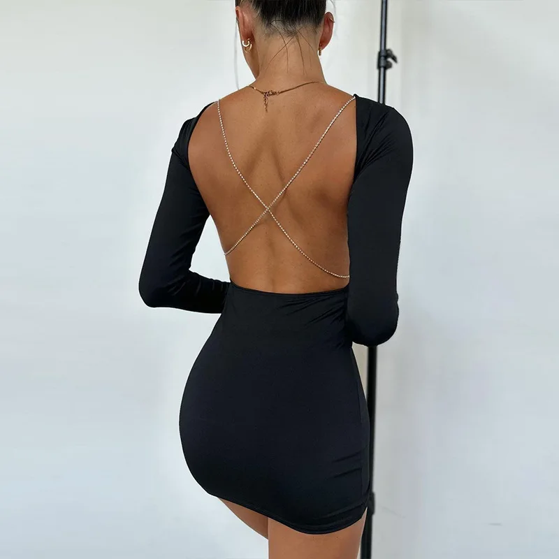 Fashion Slinky Sexy Backless Chain Mini Abiti Party Club Outfit Per Le Donne Eleganti Abiti Aderenti A Maniche Lunghe