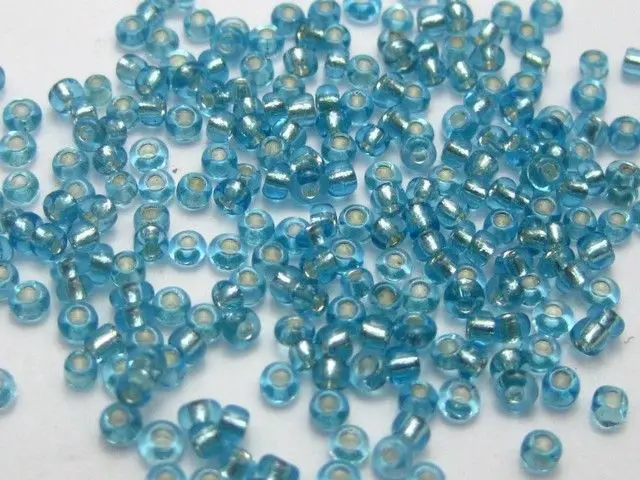 5000 Glass Seed Beads 2Mm Argento Foderato Blue Sky + Storage Box