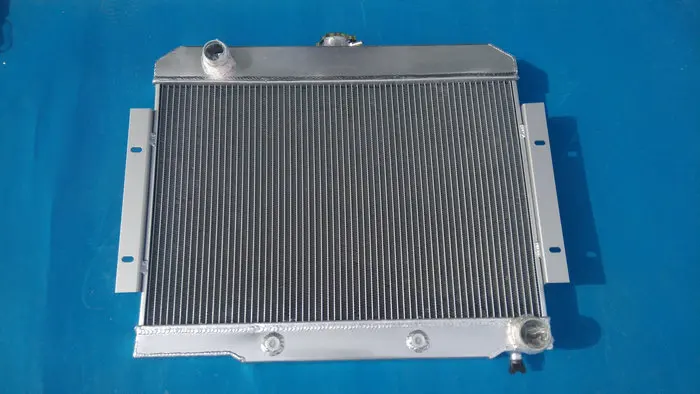 Radiatore In Alluminio 52Mm Per 1972-1986 Jeep Cj5, Cj6, Cj7 (Gm/Chevy V8 Engine Conver.) 1973 1974 1975 1976 1977 1978 1979 1980