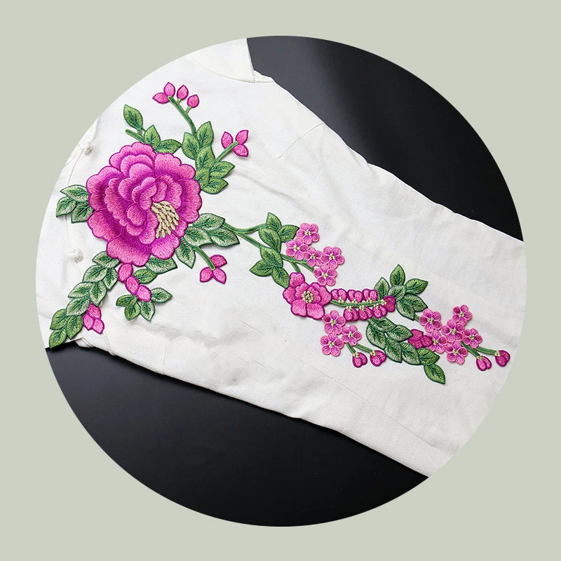 Qualità Parches Toppe Para La Ropa Fiore Ricamato Patch Per I Jeans Cuce Sulle Patch Per Abbigliamento Parches Bordados Ropa