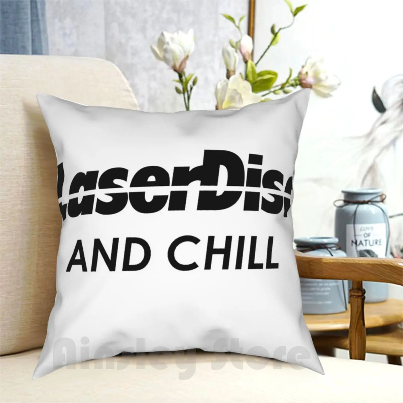 Laserdisc And Chill Federa Stampata Home Soft Throw Pillow Laserdisc Chill Netflix Movies Video Di Formato Multimediale Superato