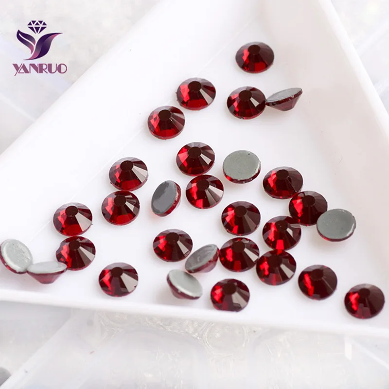 Yanruo Hot-Fix Dark Siam Glass Strass Strass Heat Iron Clothes Crystals Stones