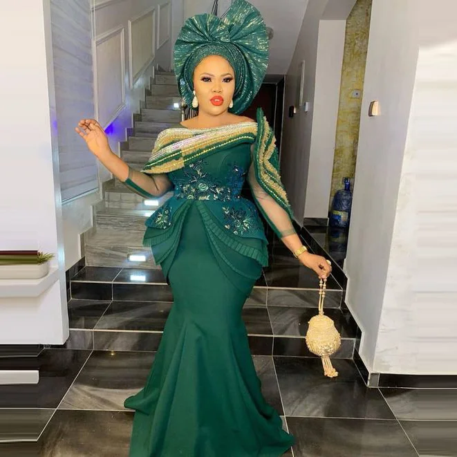 Abito Da Ballo Verde Vestido Verde Esmeralda Sirena Perline Appliques Increspature Una Spalla Manica A Tre Quarti Abiti Formali Aso Ebi