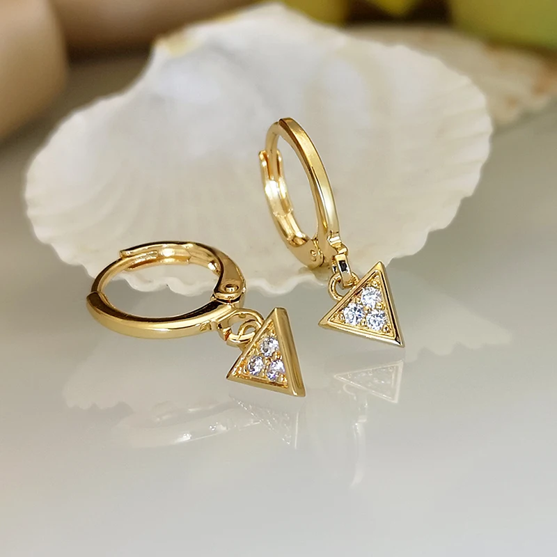 Wtltc Orecchini Vintage Con Ciondoli A Triangolo Pendenti Per Le Donne Orecchini A Cerchio Piccoli Cz Huggies Orecchini Minimali Geometrici Piccoli