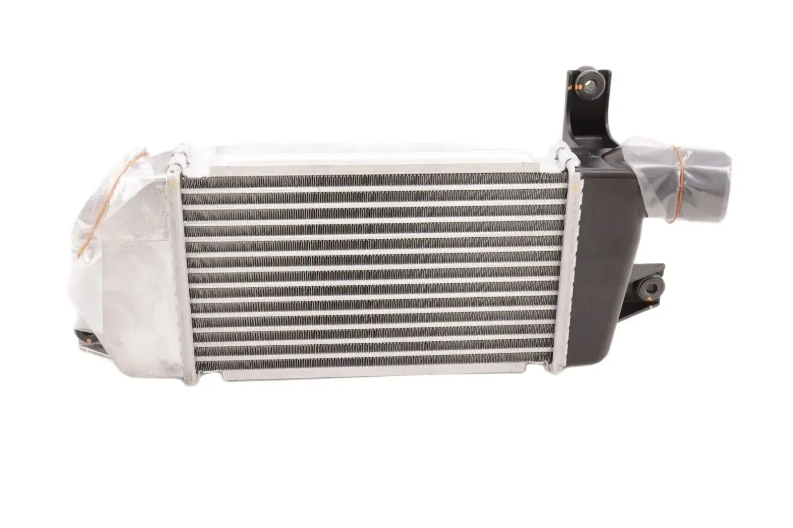 Mn135001 Intercooler Cooler Per Mitsubishi L200 Pajero Sport 2005-2015