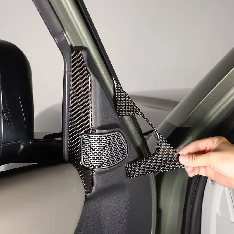 Per Land Rover Defender 90 110 130 2020-2024 Soft Carbon Fiber Car A-Pillar Speaker Panel Cover Trim Stickers Accessori Per Auto