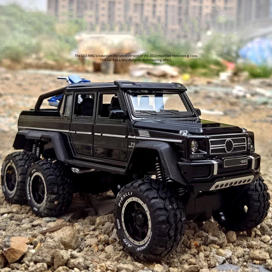 Hot 1:28 Scale Wheels Diecast Car Benz G63 6X6 Modello In Metallo Con Suono Leggero Monsters Pickup Truck Yama Yz450F Pull Back Toy