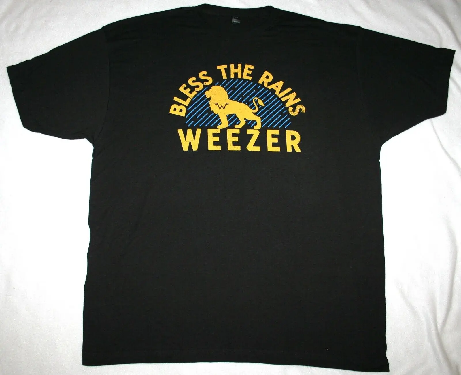 Weezer 2018 Bless The Rains Toto Africa Cover Song T-Shirt Rock 3Xl