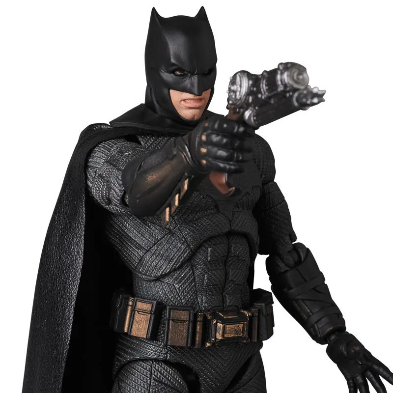 16Cm Mafex 056 Batman Justice League Batman Action Figure Model Doll Toys Model Garage Kit