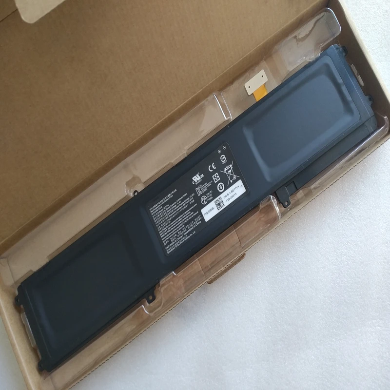 Batteria Betty4 Per Razer Blade 2016 14 "V2 Rz09-01652E21 01652 E22 01952E31 01952E72 01952E73 019553 W52 0195E71 E72 019553 E52 R3U1