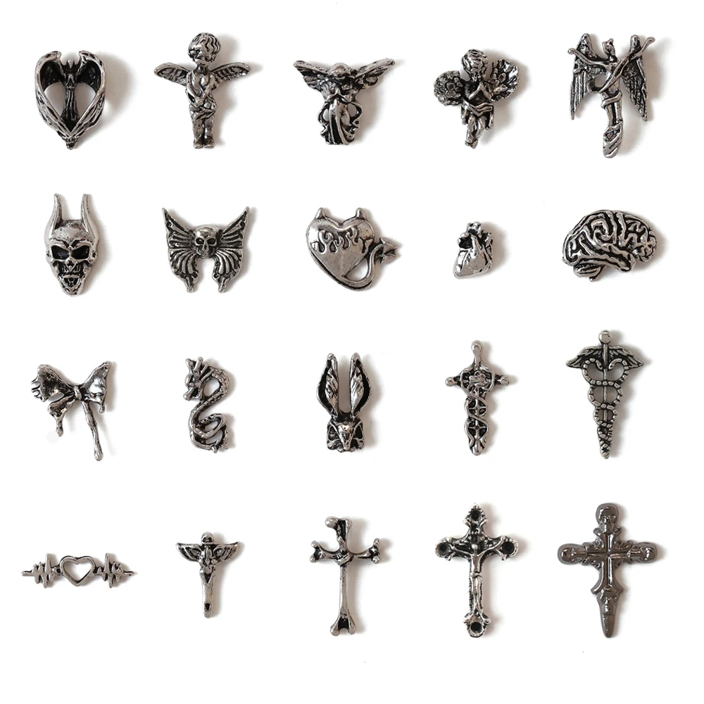 50Pcs Retro Cross Nail Art Charm 3D Chrome Punk Baroque Angel Heart Ghost Cross Nail Decor Parts Parti Di Gioielli Per Unghie Di Lusso
