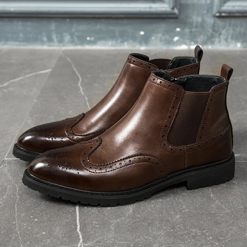 Plus Size Uomo Casual Bullock Chelsea Boots Carving Brogue Scarpe In Morbida Pelle Punk Party Dress Outdoor Stivaletto Botas Masculina
