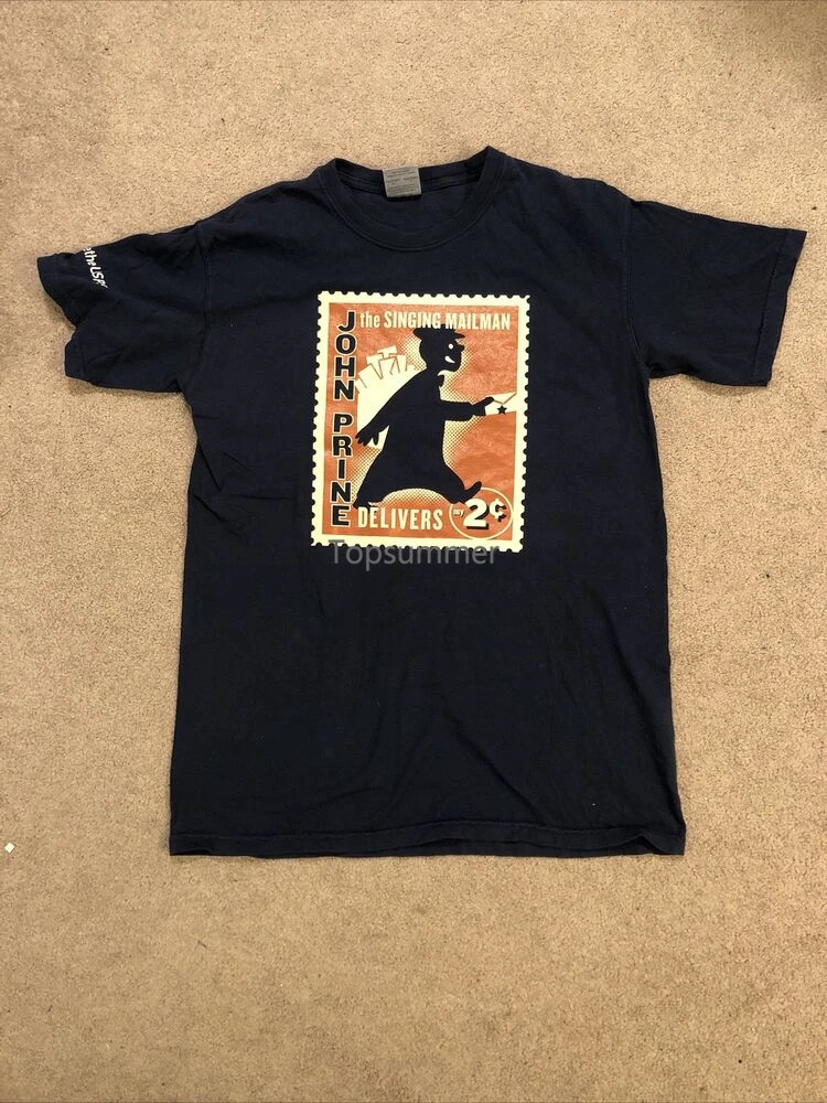 2000S John Prine Singing Mailman Mail Man Offre La Mia Camicia Con Timbri Da 2 Centesimi Sz M
