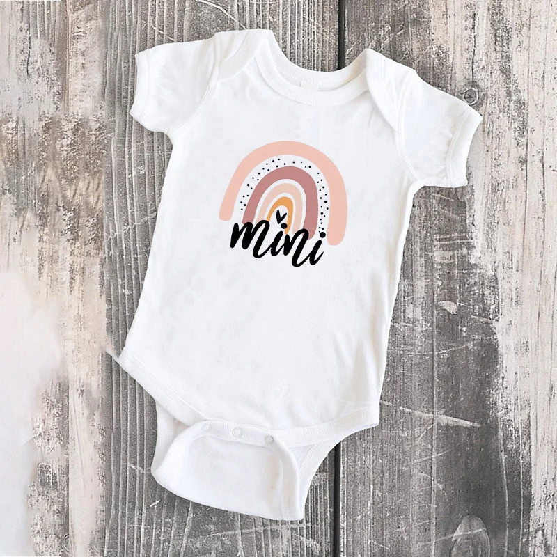 Rainbow Mama And Mini Family Matching Tshirt Summer 2021 Family Look T-Shirts Mommy And Me Clothes Baby Clothes Girl Love M