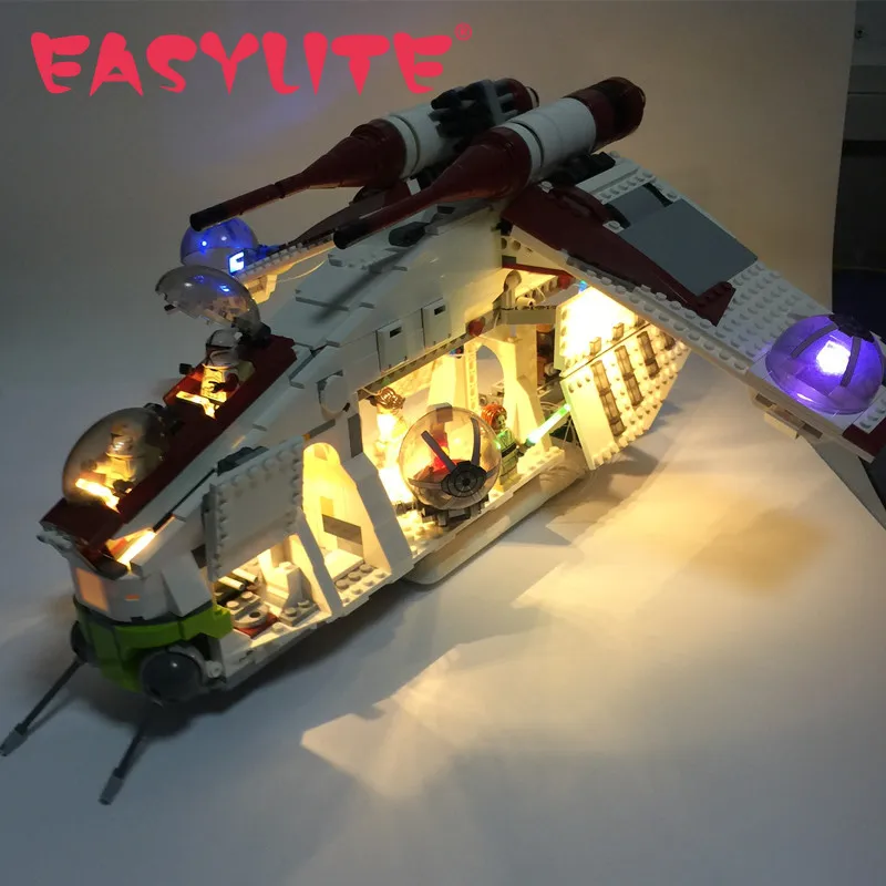 Kit Luce Led Easylite Per Il 75021 E Il 05041 Set Di Giocattoli Fai Da Te Gunship Della Repubblica (Non Inclusi)