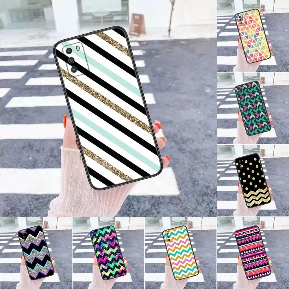 Best Look Seaoam Glitter Chevron Black Hoesjes Soft Per Iphone 13 12 11 Pro Max 6X8 6S 7 Plus Xs Xr Mini 5S Se 7 P 6P