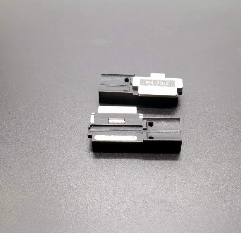 Supporto In Fibra Fh-70-2 Per Giuntatrice A Fusione Di Nastro Fujikura Fsm-70R Fsm-70R + Fsm-88R Per Morsetto A Fibra Nuda A 2 Core A Coppia