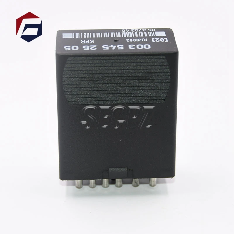 0035452505 Auto Relè Della Pompa Carburante Di Ricambio Per Mercedes W463 W126 C126 R107 560Sec 500Sec