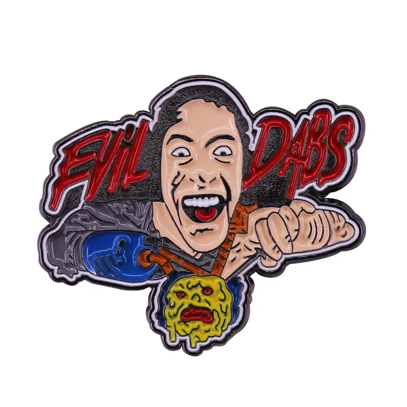Evil Dabs Hat Pin Ash Blow Torch Battles Spilla Necronomicon Dark Army Movie Fans Accessorio Omaggio