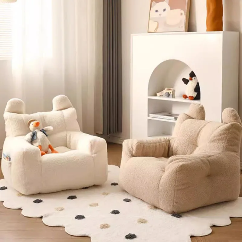 Divani Trapuntati Per Soggiorno Piccoli Poltrona Dormitorio Divani Angolari Europei Biblioteca Singola Mobili Per La Casa Casa Casa Prefabbricata