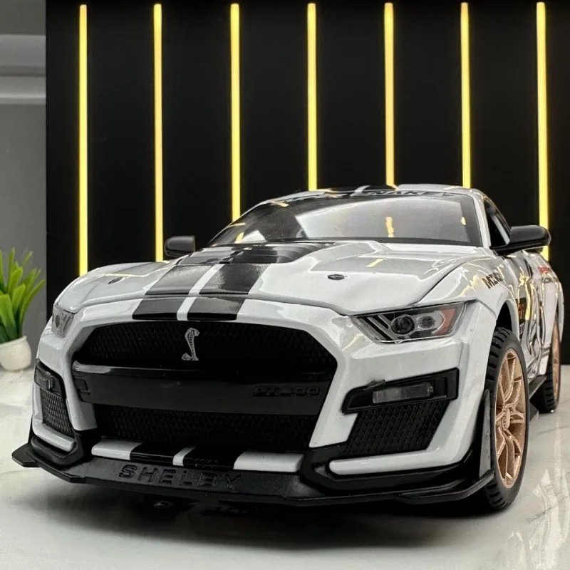 Diecast 1:24 Scale Ford Mustang Shelby Gt500 Modello Collecive Sound Light Voiture Miniature Diecast Metal Cars Toys For Kids Boys
