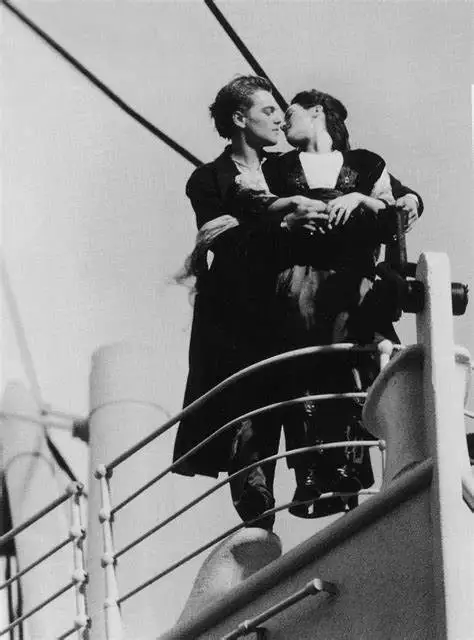 20Style Scegli Titanic Classic Movie Art Film Print Silk Poster Home Wall Decor 24X36 Pollici