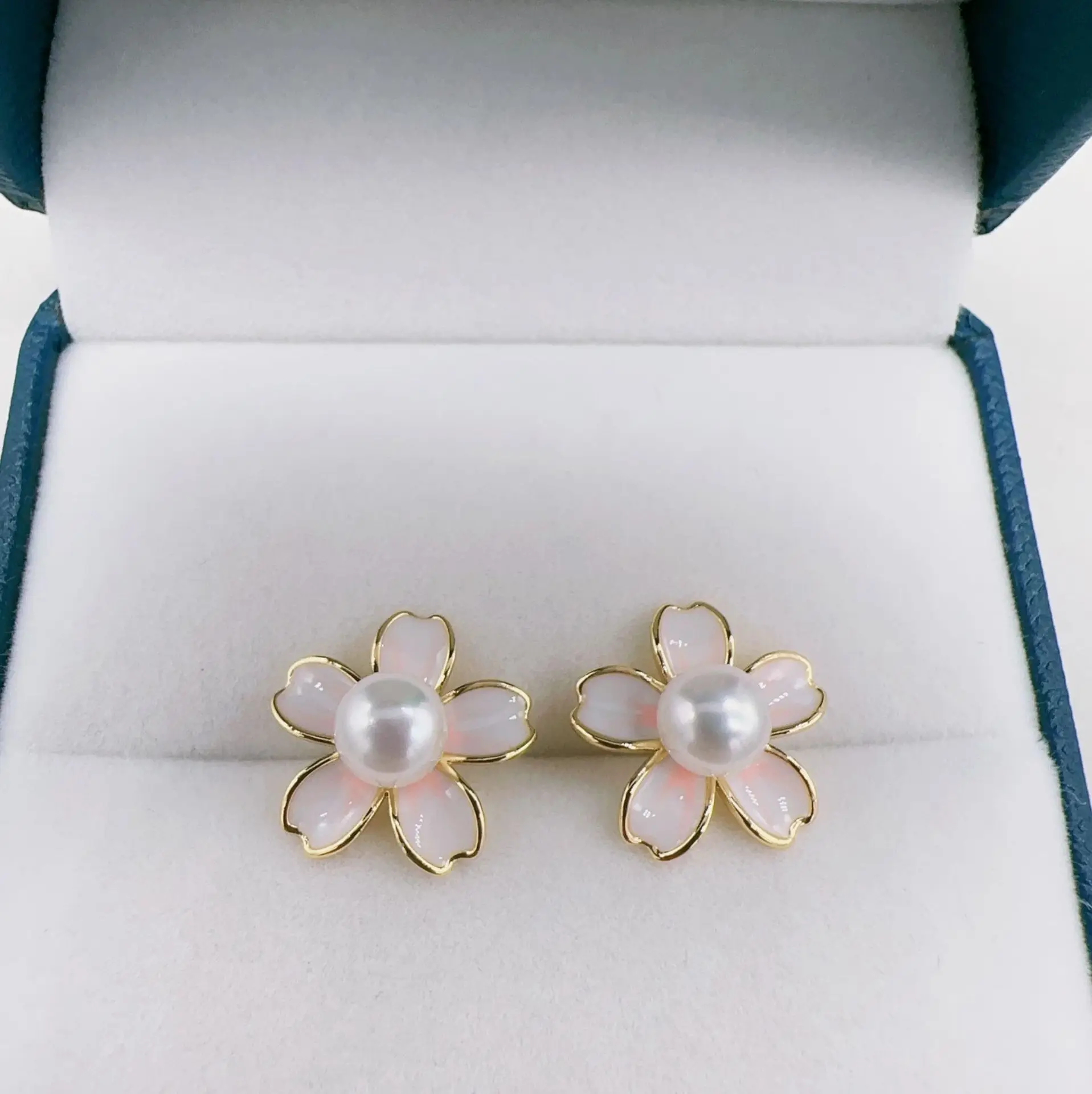 Nuovo Arrivo Sweet Cherry Powder 100% Perle D'Acqua Dolce Naturali 14K Gold Filled Ladies Stud Orecchini Gioielli Per Le Donne Regali