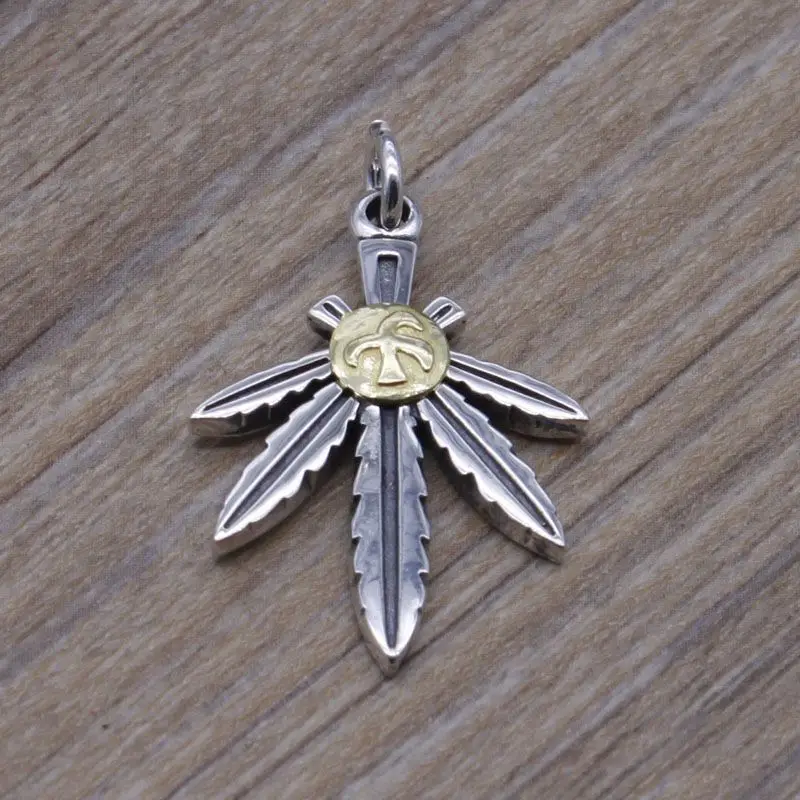 Di Goro Takahashi Gli Uomini E Le Donne Accessori Retro Thai Ciondolo In Argento S925 Sterling Argento Dei Monili Del Pendente Della Piuma