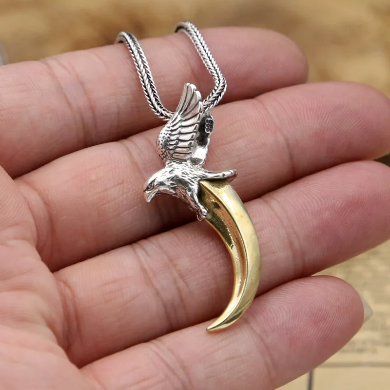 S925 Sterling Silver Takahashi Goro Retro Thai Silver Eagle Falce Di Luna Di Sesso Maschile E Femminile Pendenti Con Gemme E Perle