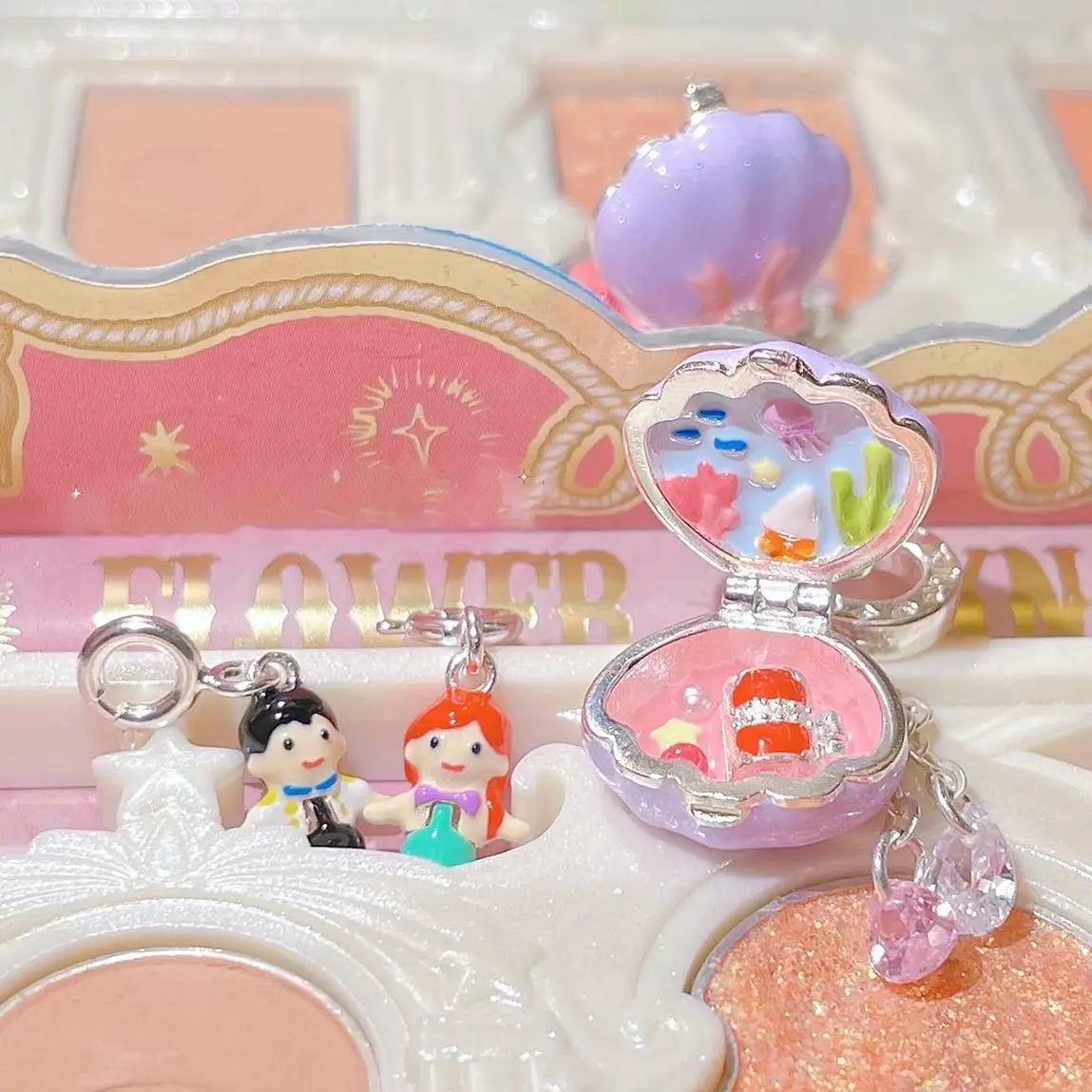 925 Sterling Silver Glitter Shell Polly Pocket Charm Bead Con Mermaid Prince Dolls Per Pandora Bracciale Gioielli Europei