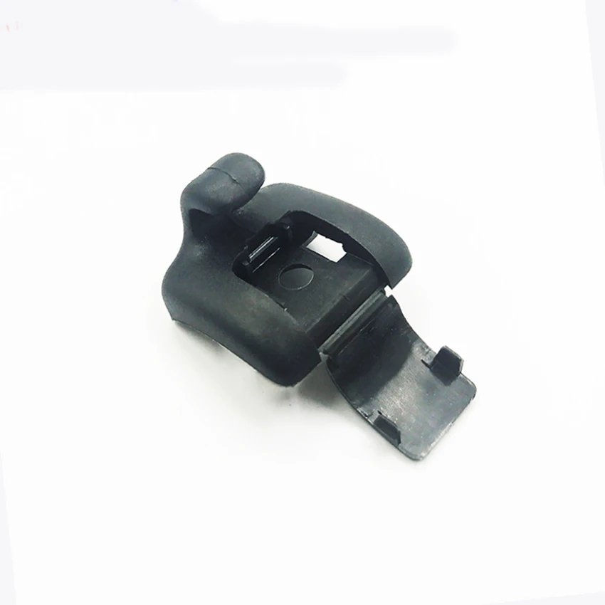 For For Per Audi A4 B6 B7 Rs4 Ombreggiatura Tenda Gancio Staffa Finestra Finestra Posteriore Tenda Clip 8E0 861 337 8E0 861 337