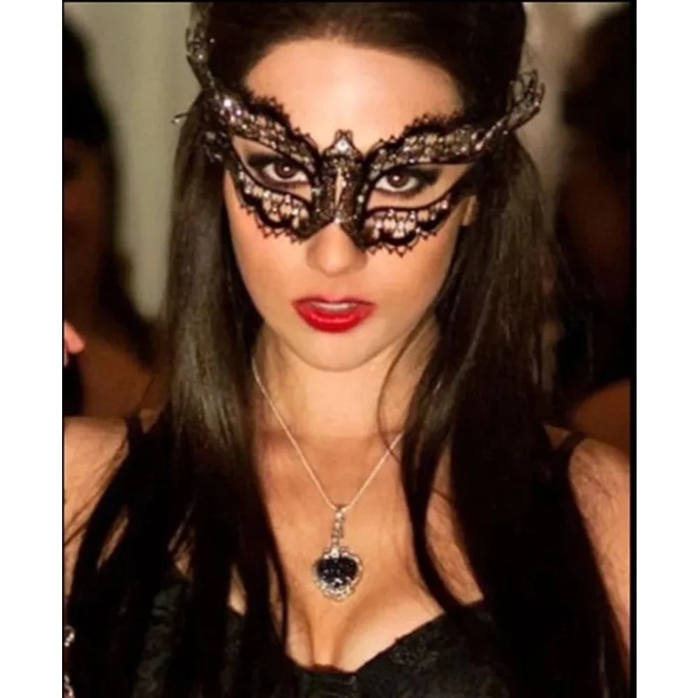 Moda Lussuosa Veneziana Nera Mascherata Maschera Sexy Taglio Laser Design Realizzato In Metallo Leggero Con Diamanti Maschera Da Donna In Maschera