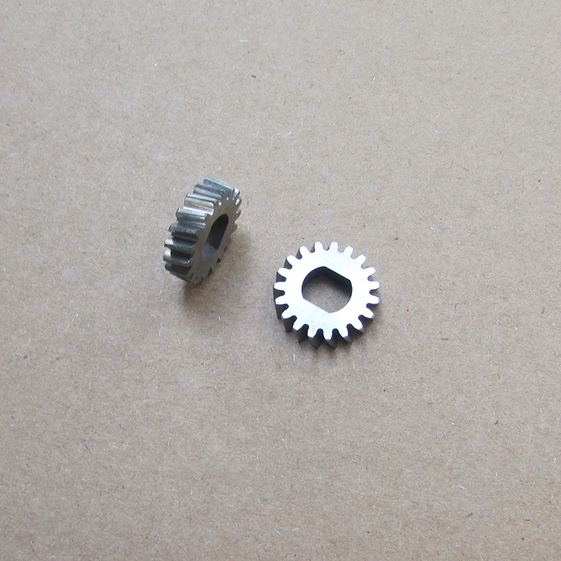 Per Mitsubishi Pajero/Montero V73 V75 V77 V93 V97 18T 19T Original Sunroof Motor Gear Sunroof Attuatore Motor Gear