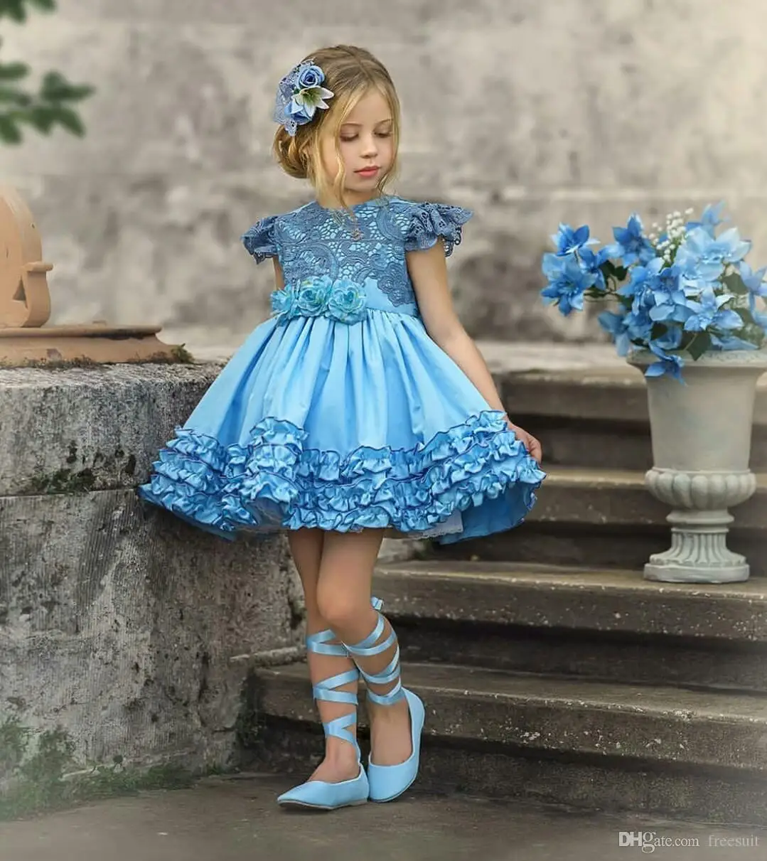 Flower Girl Dress Maniche A Sbuffo Con Fiocco Toddler Kids Couture Floral Birthday Evening Wedding Party Costumes First Comunion Wear
