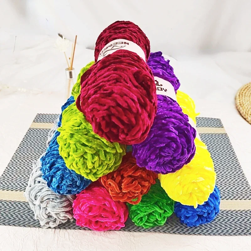 100G Filato Di Ciniglia Filo Intrecciato A Mano Di Medio Spessore Uncinetto Tessitura Materiale Fai Da Te Per Cappelli Scarpe Sciarpe Borse Per Maglie