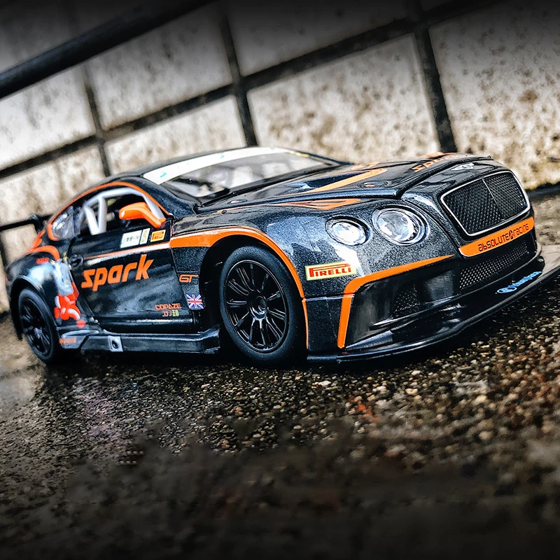 1:24 Bentley Continental Gt3 Free Wheeling High Light Sport Racing Car Model Toy Diecast Metal Lega Replica In Miniatura