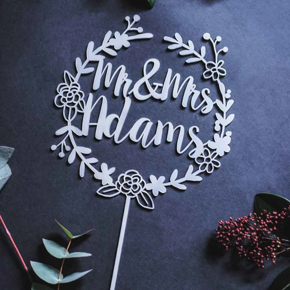 Personalizzato Wedding Cake Topper Mr E Mrs Corona Cake Topper Con L'Ultimo Nome Personalizzato Cake Topper Personalizzato Wedding Cake Topper