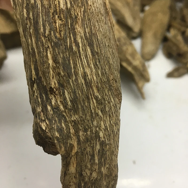 Chips Di Incenso Di Oud Di Agarwood Cambogiano Vietnam Nha Trang Tambac Blocks Incenso Di Legno Casa Fragrante Sano