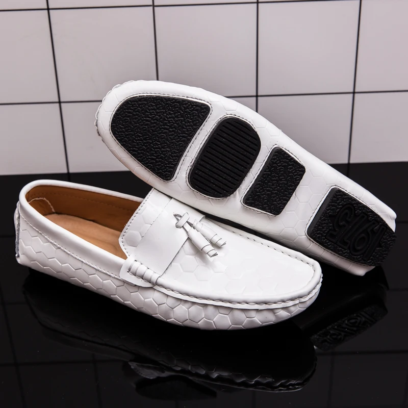 2022 New Men'S Leather Shoes Fashion Fringe Casual Shoes Comfort Slip On Loafers Flats Driving Shoes